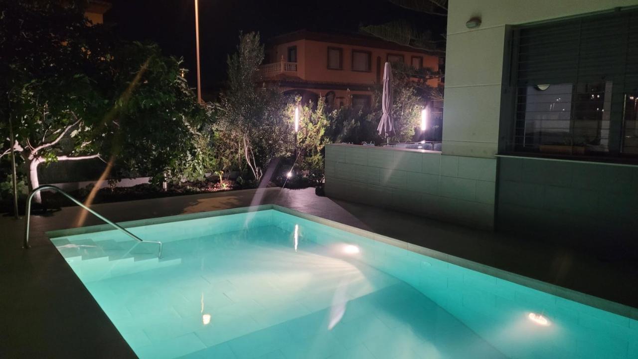 مبيت وإفطار روكيتاس ذي مار Atico Dentro De Casa Privada المظهر الخارجي الصورة